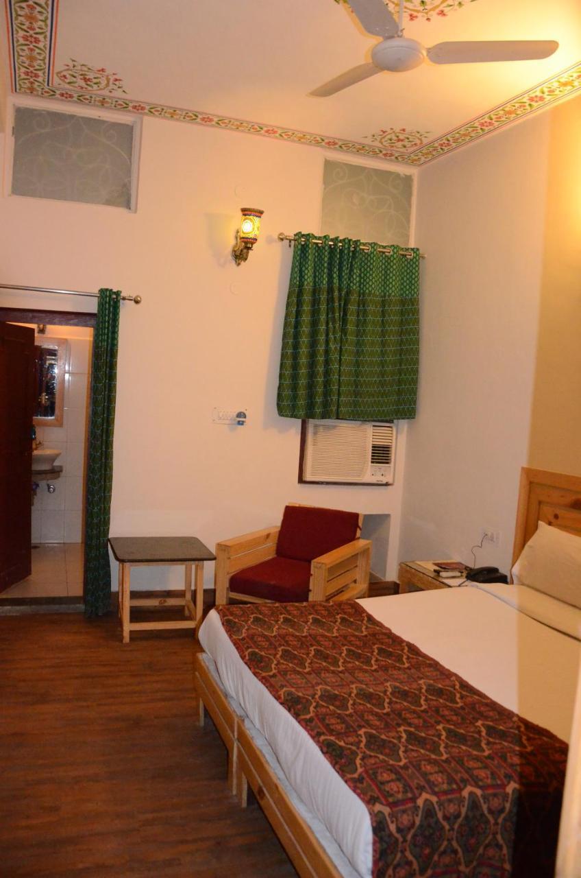 Sparrow Inn Ankur Alwar Esterno foto