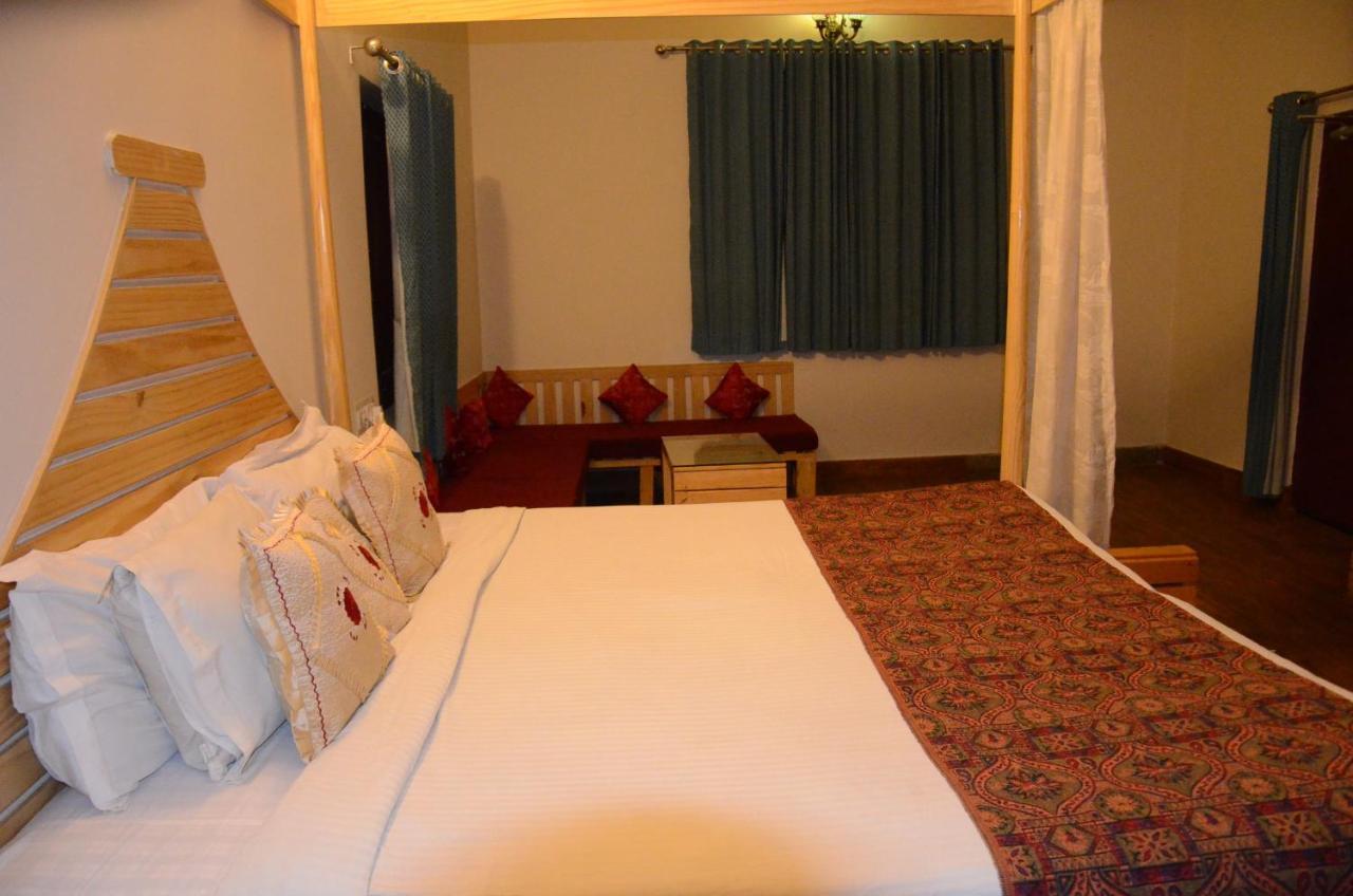 Sparrow Inn Ankur Alwar Esterno foto