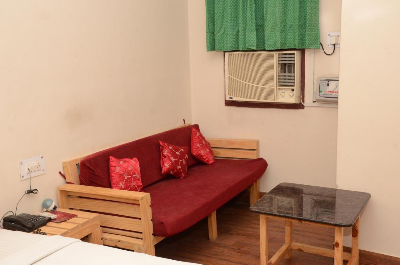 Sparrow Inn Ankur Alwar Esterno foto