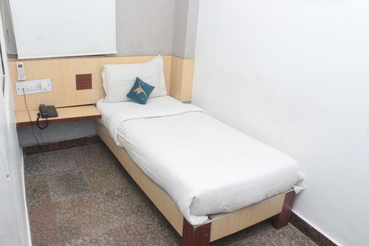 Sparrow Inn Ankur Alwar Esterno foto